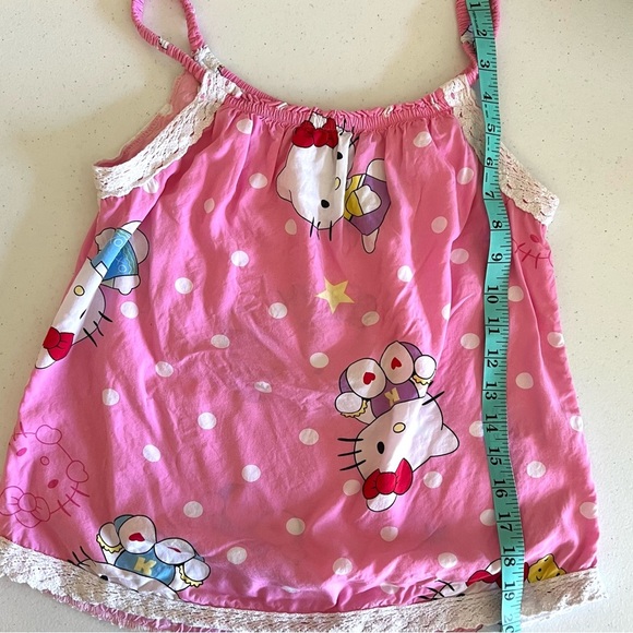 Hello Kitty tank top💕💖💕Sleep top. Super soft and comfy. Much loved and adored - Picture 12 of 16